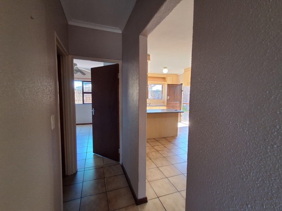 To Let 2 Bedroom Property for Rent in Jagtershof Western Cape